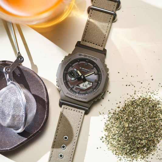 GA-B2100CT-5ADR G-SHOCK - RUGGED ELEGANCE FOR ADVENTUROUS MEN-i-Watch-2