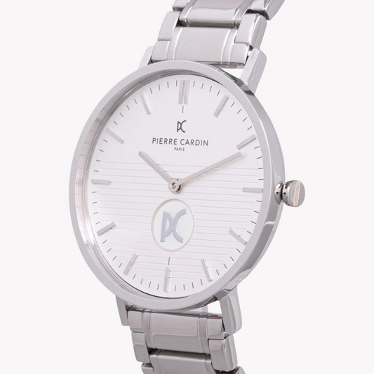 PIERRE CARDIN RUNDE HERRENUHR AUS SILBERMETALL – ELEGANTES ZUBEHÖR MIT WEISSEM ZIFFERBLATT