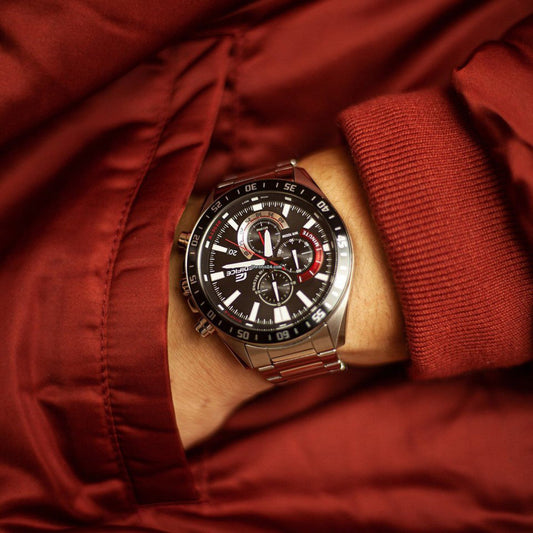 EDIFICE EFV-620D-1A4VUDF - STUNNING SILVER SPORT WATCH FOR MEN - ELEGANCE MEETS ADVENTURE-i-Watch-2