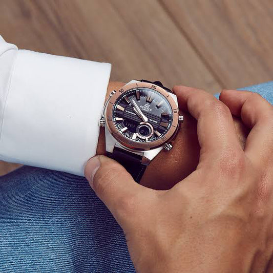 EDIFICE EFV-540D-1A4 - ELEGANT ADVENTURE - Men's Stylish Silver & Black Watch-i-Watch-2