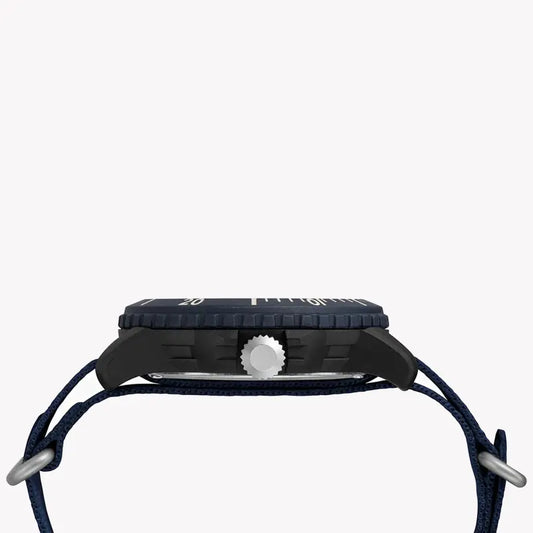 MONTRE SOLAIRE POUR HOMMES TIMEX EXPEDITION TW4B14300 - BANDE EN TISSU BLEU ET VEILLEUSE INDIGLO