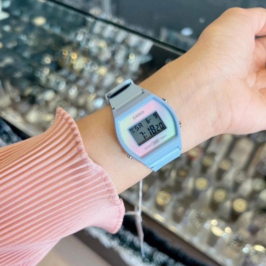 Casio LW-205H-2AEF Ladies-i-Watch-2