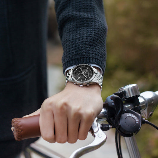 CITIZEN ECO-DRIVE AT2140-55E - TIMELESS PERFORMANCE Men's Watch in Sleek Silver with Multifunctional Chronograph-i-Watch-2