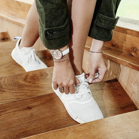 CASIO SHE-3064PGL-7AUDF - SPORTY ELEGANCE WITH ROSE GOLD GLAMOUR Women's Watch with leather band and sparkling Swarovski® detail-i-Watch-2