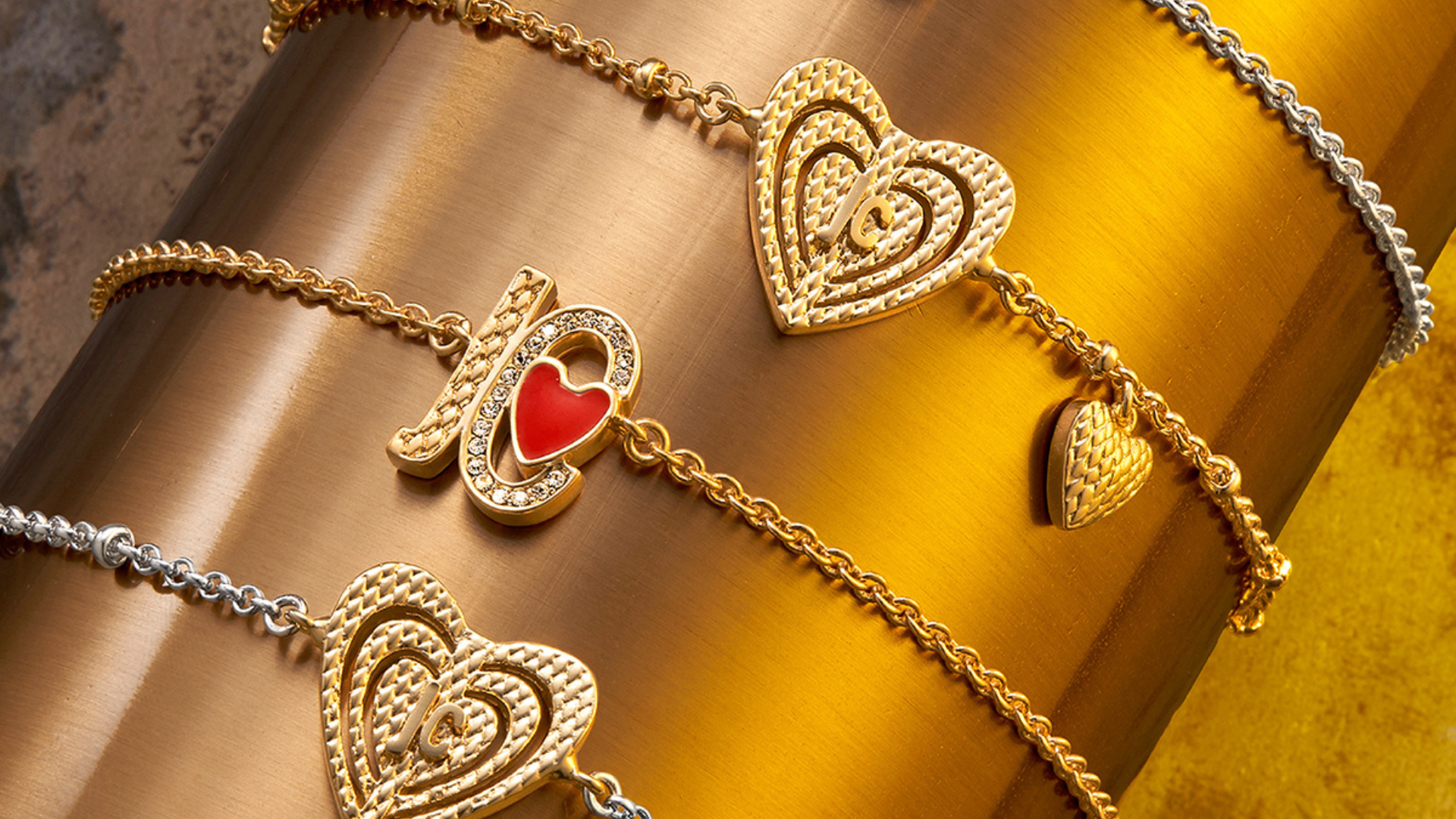 Accessories for Her-i-watch