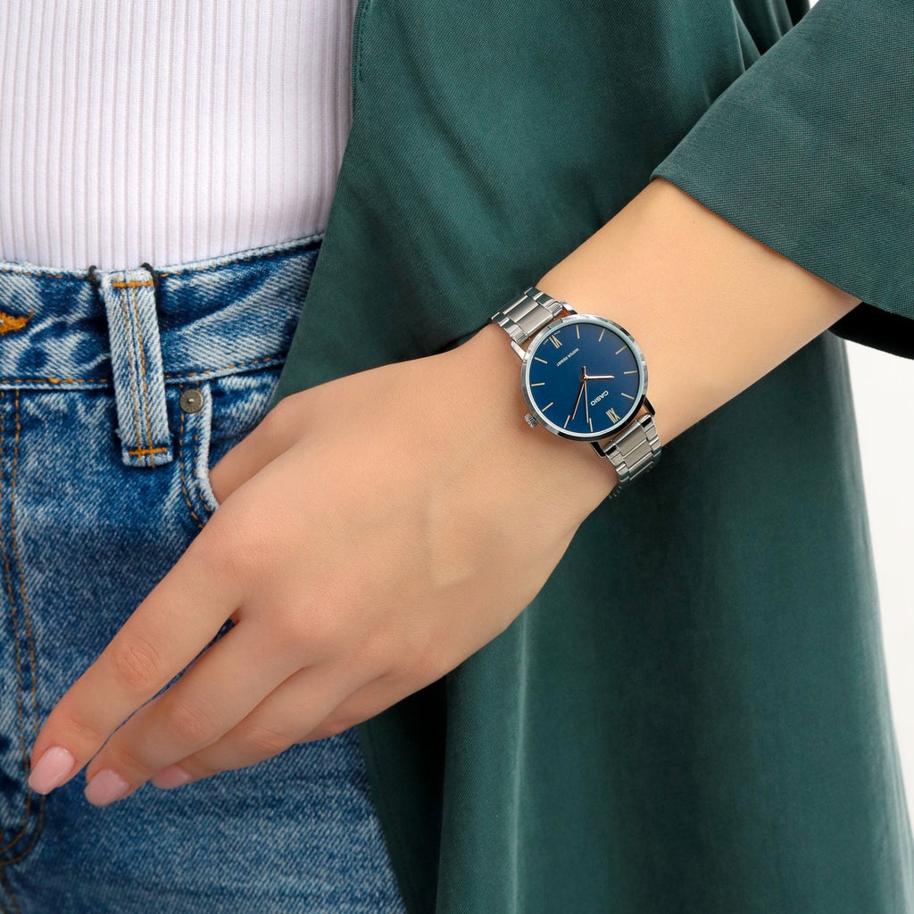 CASIO Women's Watch with Silver Stainless Steel Case and Silver Stainless Steel Band-i-Watch-4