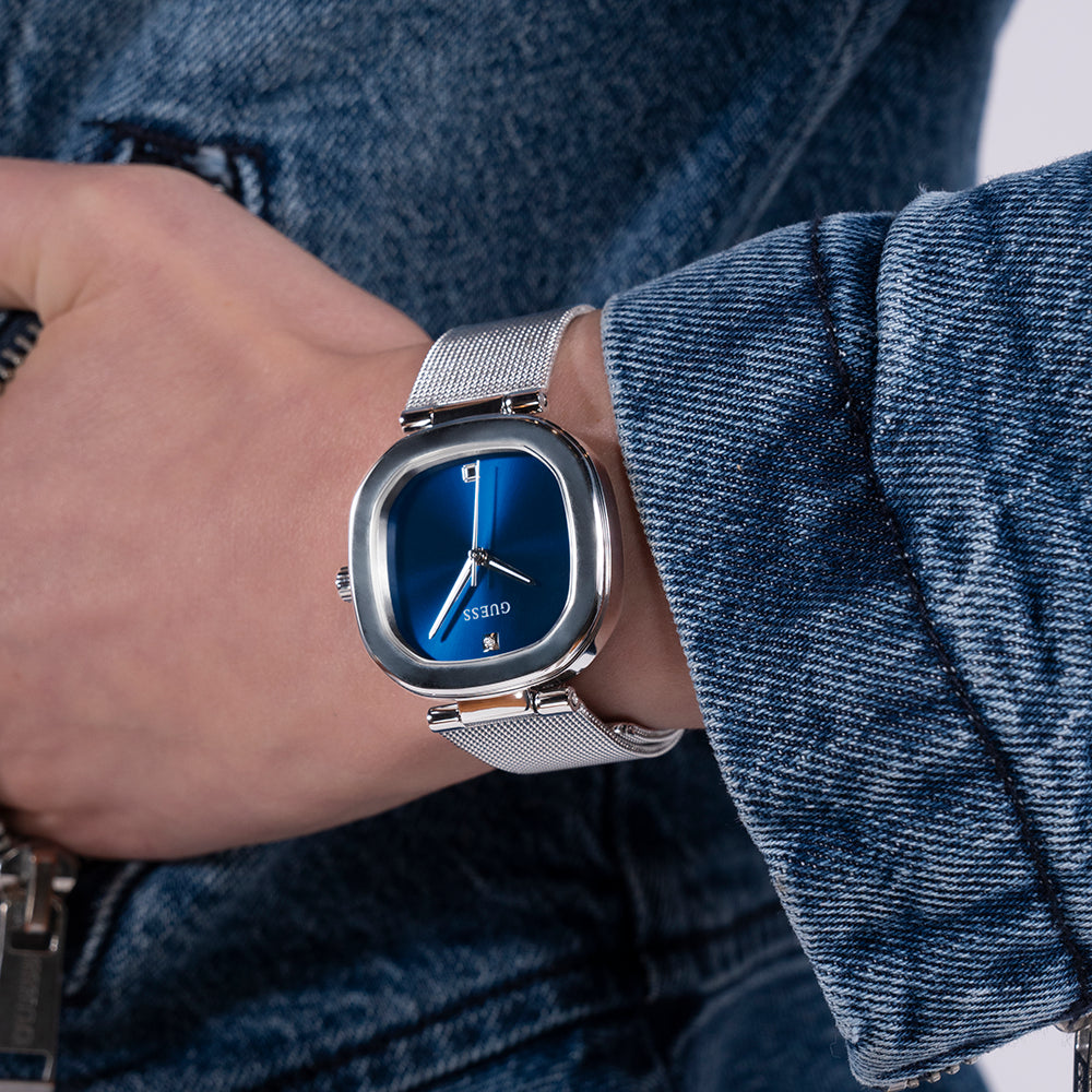 GUESS GW0768L1 SILVER CHARM - ELEGANT WOMEN'S TIMEPIECE WITH BLUE DIAL AND MESH BAND-i-Watch-5