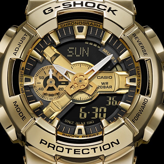 CASIO G-SHOCK GM-110G-1A9DR - Montre pour homme BOLD GOLD ADVENTURER avec bracelet en résine noire