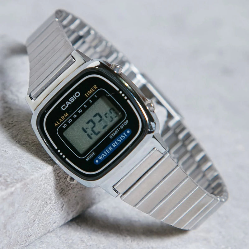 Casio Mcw-200h-1avdf Bold Adventurer - Rugged Elegance Men's Watch With Black Resin BAnd and Sleek Dial by i-watch