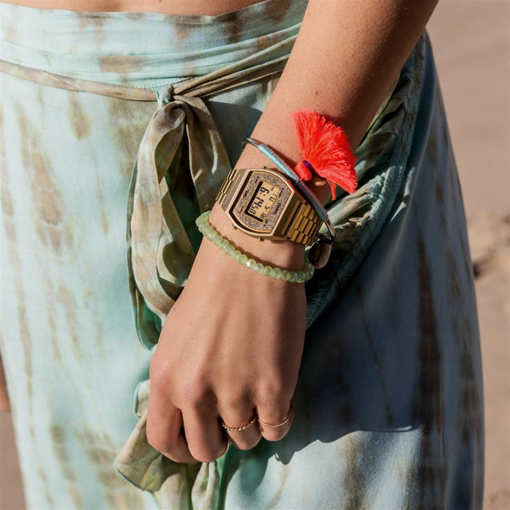 CASIO B640WGG-9DF - GOLDEN ADVENTURE SERIES Women's Stylish Timepiece with Elegant Gold Resin Case and Stainless Steel Band-i-Watch-2