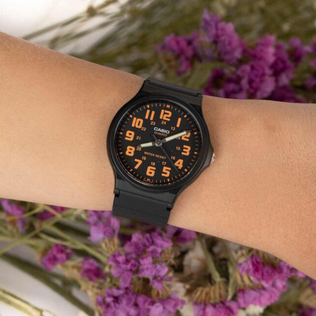 CASIO MQ-71-4B ADVENTURE READY - SPORTY BLACK RESIN MEN'S WATCH WITH RELIABLE TIMEKEEPING-i-Watch-3