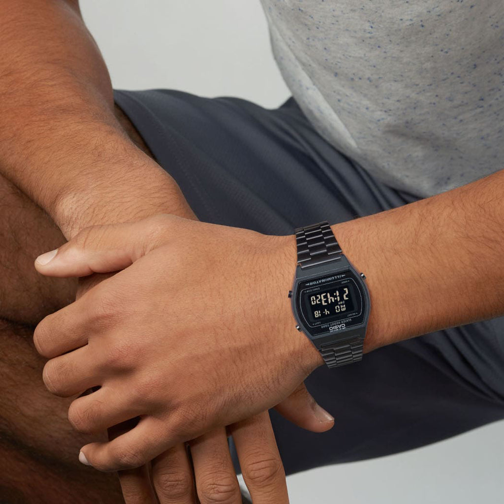 CASIO B640WB-1BEF CLASSIC CHARM - TIMELESS ELEGANCE UNISEX WATCH with sleek metal band and sophisticated design-i-Watch-3