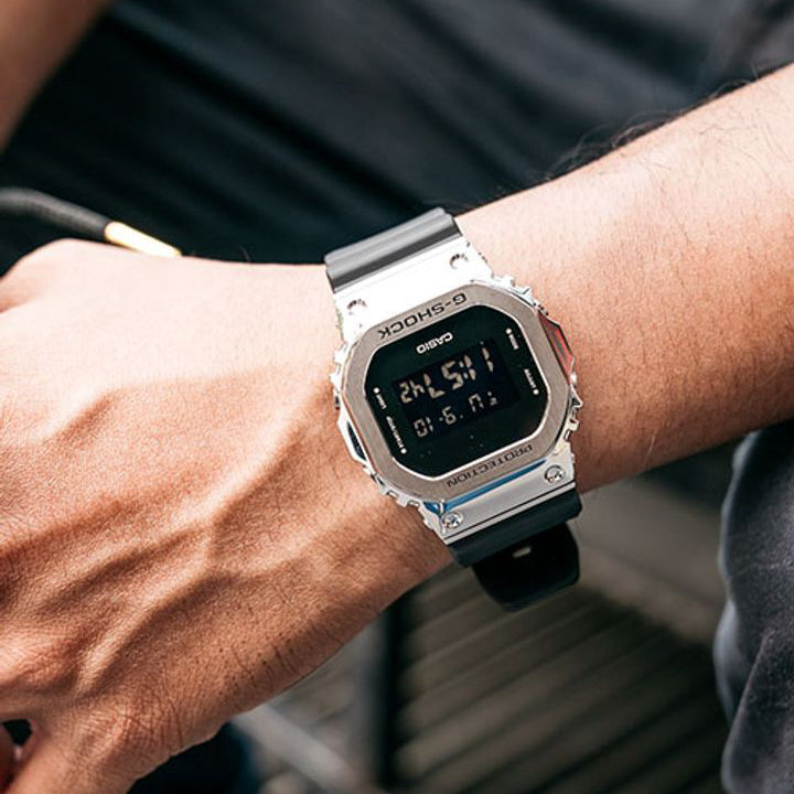 CASIO G-SHOCK GM-5600-1DR ADVENTURE-READY - BOLD METAL & RESILIENT BLACK DESIGN-i-Watch-5