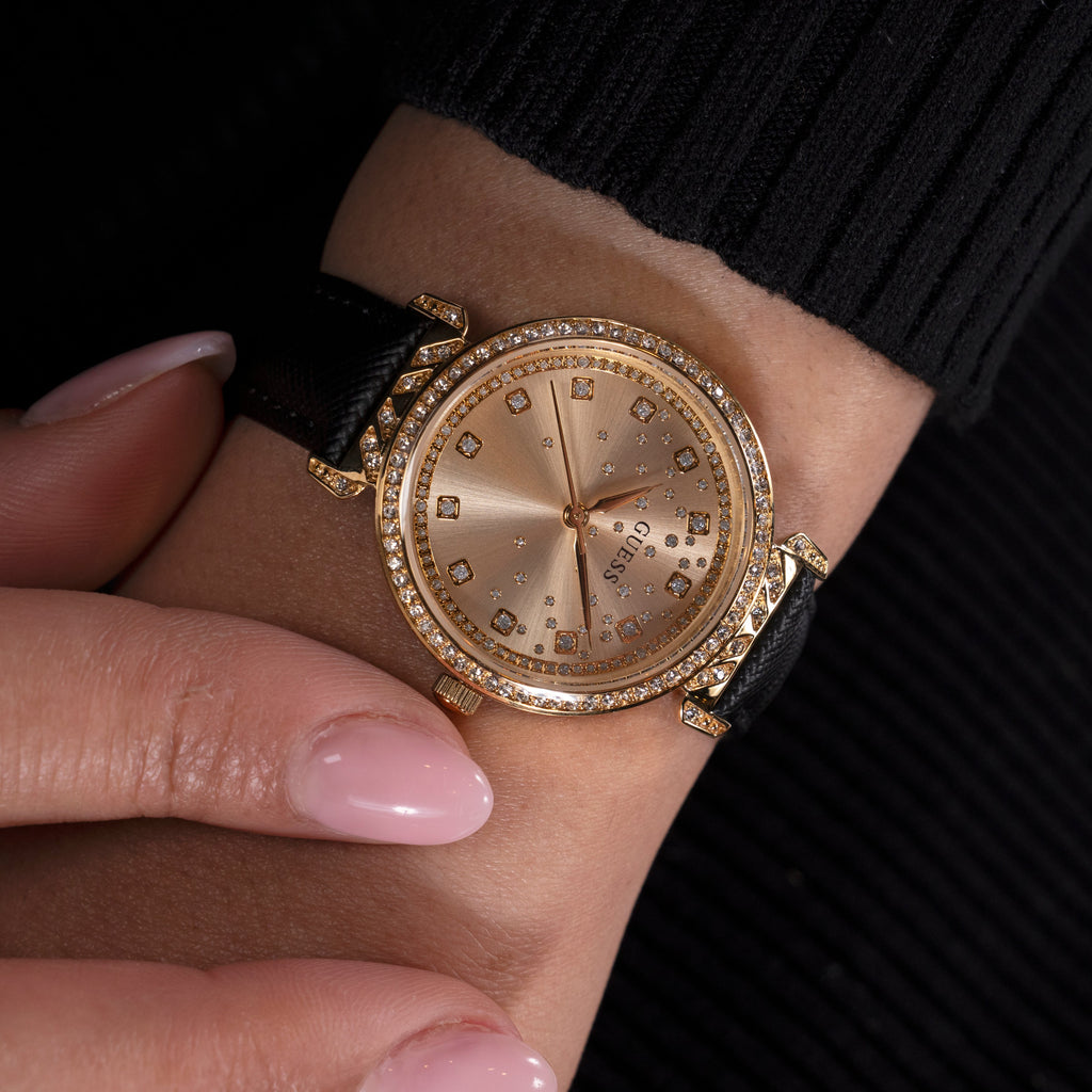 GUESS GW0764L2 - CHIC SOPHISTICATION: GOLD-CASE, LEATHER-BAND TIMEPIECE FOR THE MODERN WOMAN-i-Watch-4