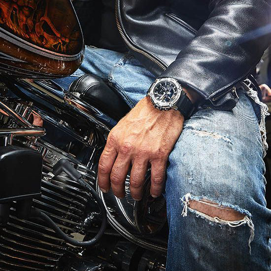 CASIO G-SHOCK GST-B300S-1ADR - STYLISH RESILIENCE MEN'S WATCH WITH RUGGED ELEGANCE-i-Watch-4