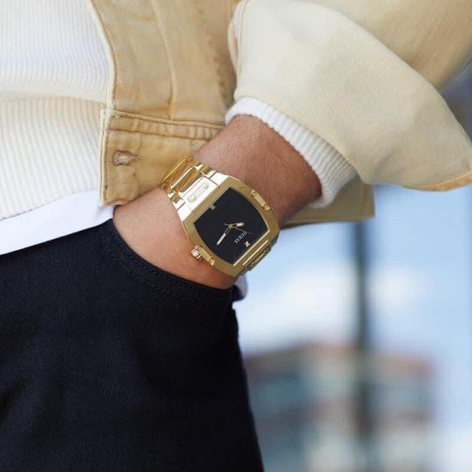 GUESS GW0387G2 - STRIKING GOLD SOPHISTICATION MEN'S WATCH WITH BLACK DIAL-i-Watch-4