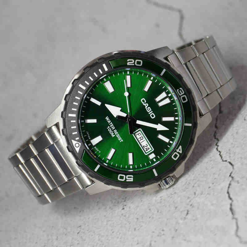 CASIO MTD-125D-3AV BOLD ADVENTURE - MEN'S SPORTY GREEN & SILVER TIMEPIECE-i-Watch-4