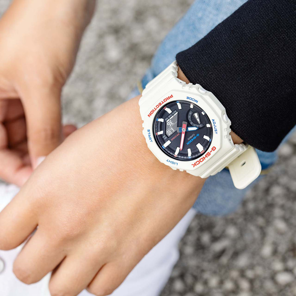 CASIO G-SHOCK GMA-S2100WT-7A1DR - ADVENTURE READY WHITE & BLACK UNISEX WATCH-i-Watch-2