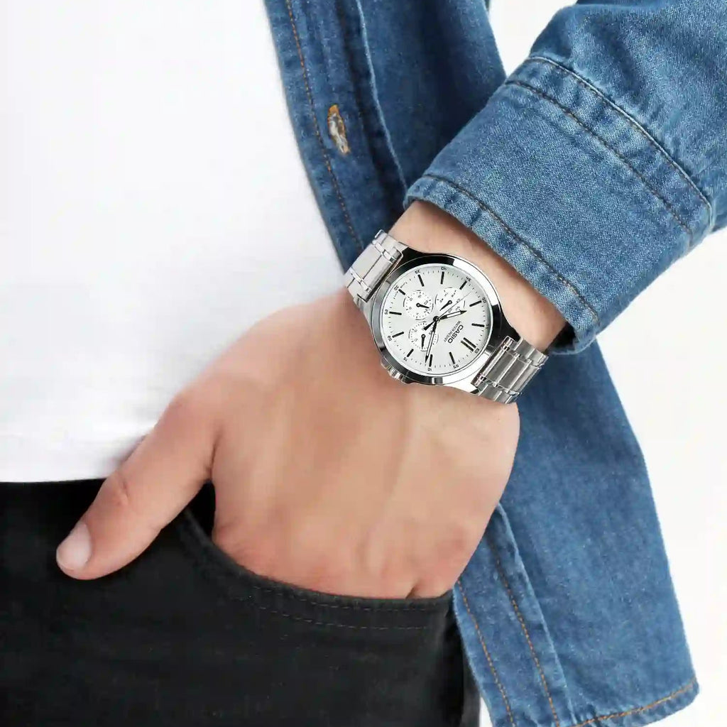 CASIO MTP-V300D-7AUDF - BOLD ELEGANCE MEN'S WATCH WITH SILVER STAINLESS STEEL BAND AND WHITE DIAL-i-Watch-2