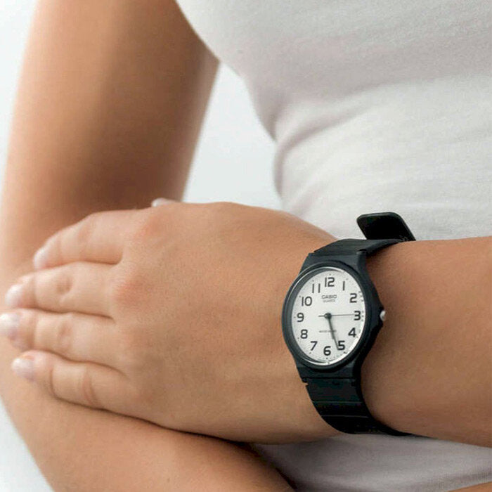 CASIO MW-59-7BV BOLD SPORT - STYLISH TIMEPIECE FOR EVERYDAY ADVENTURES-i-Watch-4