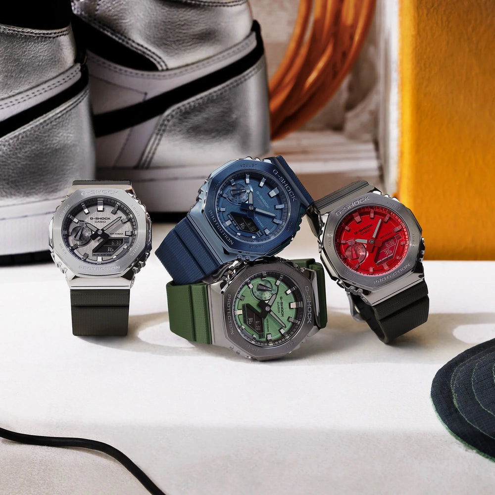 G-Shock Men's Green Dial, Grey Case | Gm-2100b-3adr by i-watch