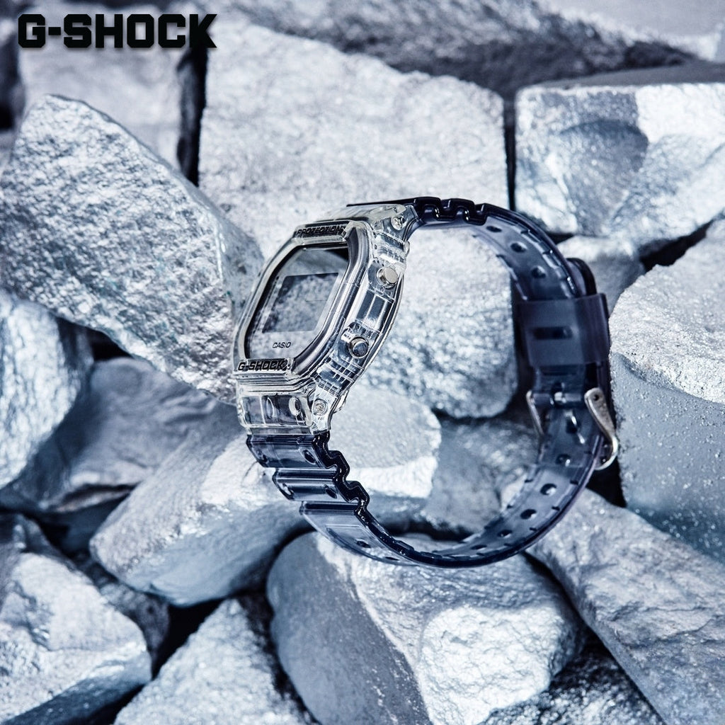 CASIO G-SHOCK DW-5600SK-1DR - MONTRE EN ARGENT PRÊTE POUR L'AVENTURE POUR HOMMES