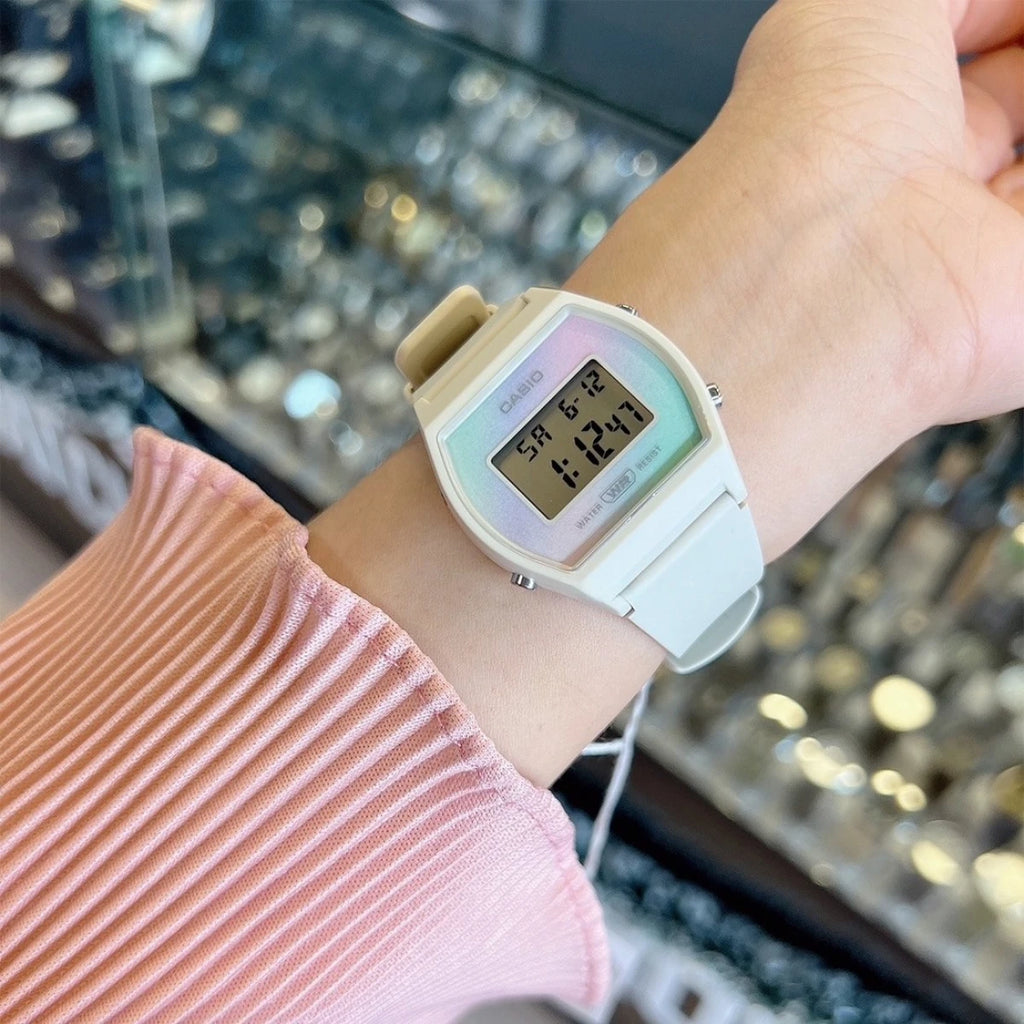 Casio LW-205H-8AEF Ladies-i-Watch-2