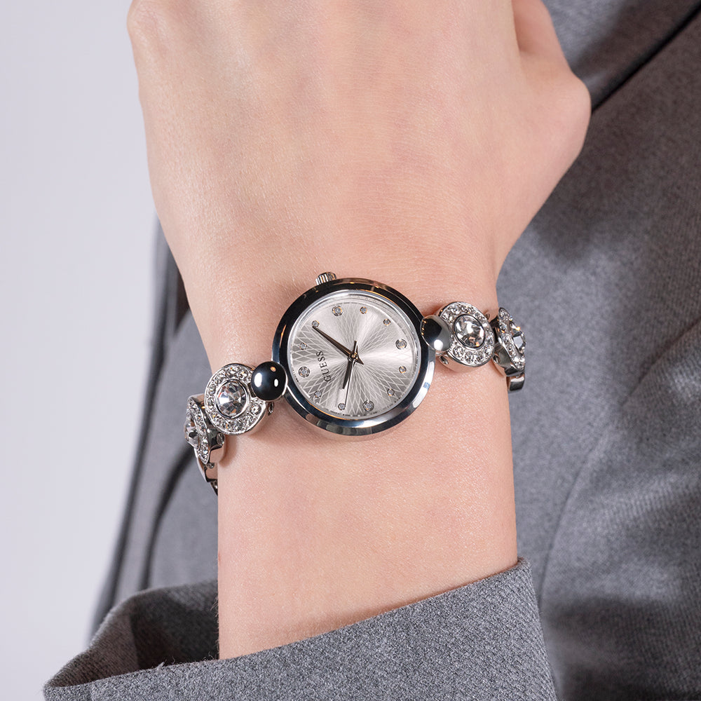 GUESS GW0757L1 SILVER ELEGANCE - MODERN FEMININE TIMEPIECE with Stainless Steel Band and Sleek Dial-i-Watch-5