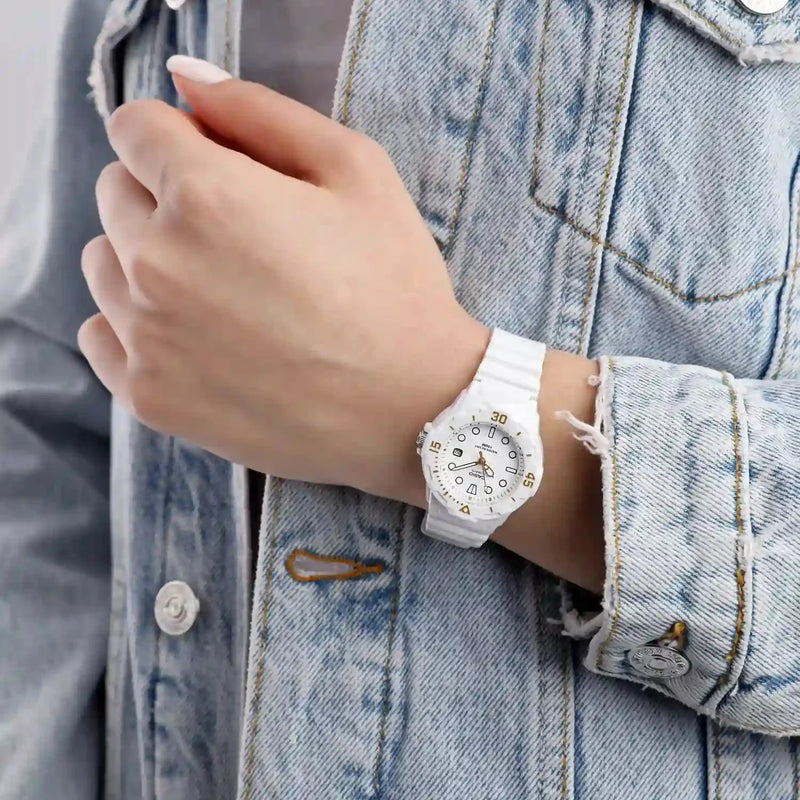 Casio Lrw-200h-7e2vdf Chic Elegance - Women's Water Resistant White Resin Watch by i-watch