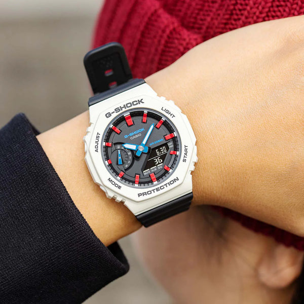 Casio G-Shock Gma-S2100wt-7a2dr - Bold White Beauty Unisex Watch With Adventure-Ready Features by i-watch