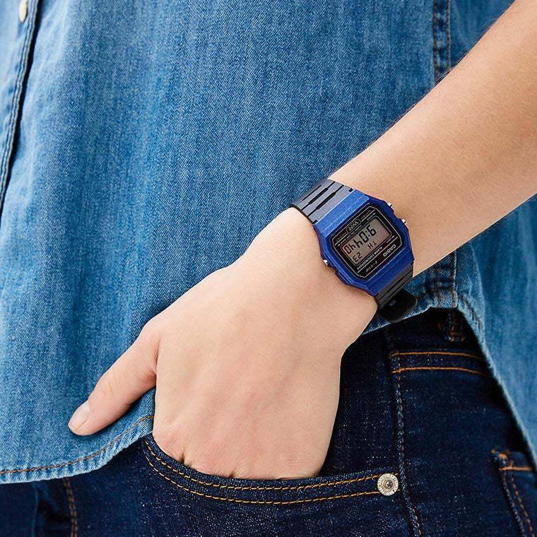 CASIO F-91WM-2A BOLD ADVENTURE - SPORTY DIGITAL WATCH WITH BLUE RESIN CASE & BLACK BAND