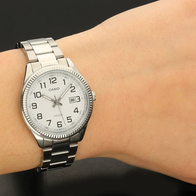 Ltp Women's Silver Metal Watch, White Dial | Ltp-1302pd-7bveg by i-watch