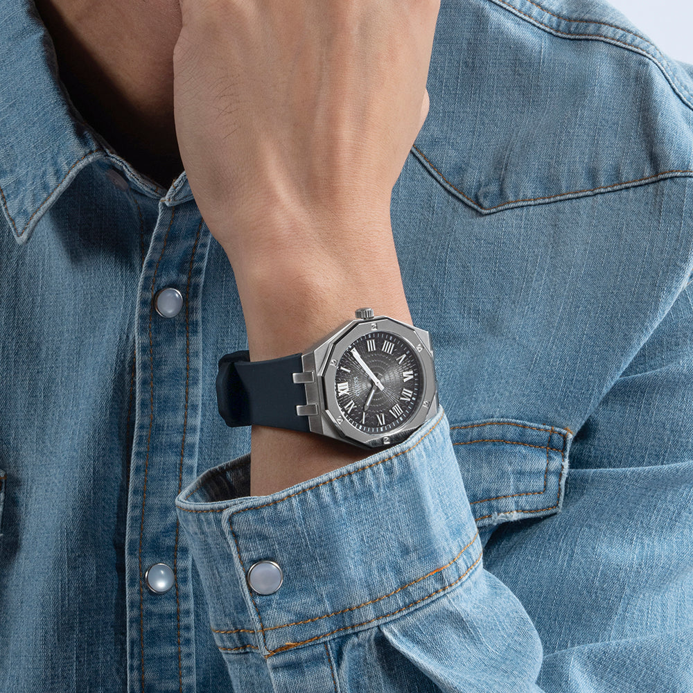 GUESS GW0663G1 BOLD EXPLORER - MEN'S STYLISH SILVER & BLACK SPORT WATCH-i-Watch-4