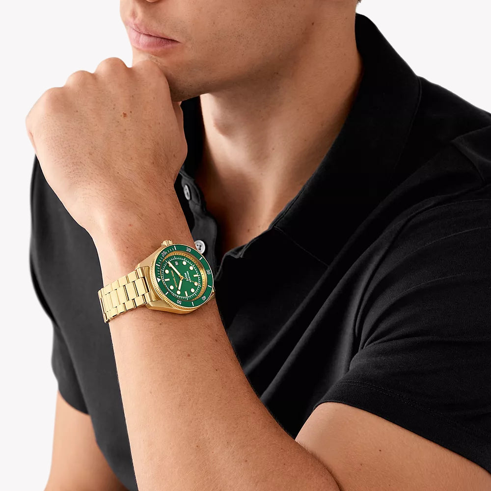 MICHAEL KORS MK9162 - BOLD SOPHISTICATION WITH VIBRANT GREEN DIAL & GOLD STAINLESS STEEL BAND-i-Watch-4