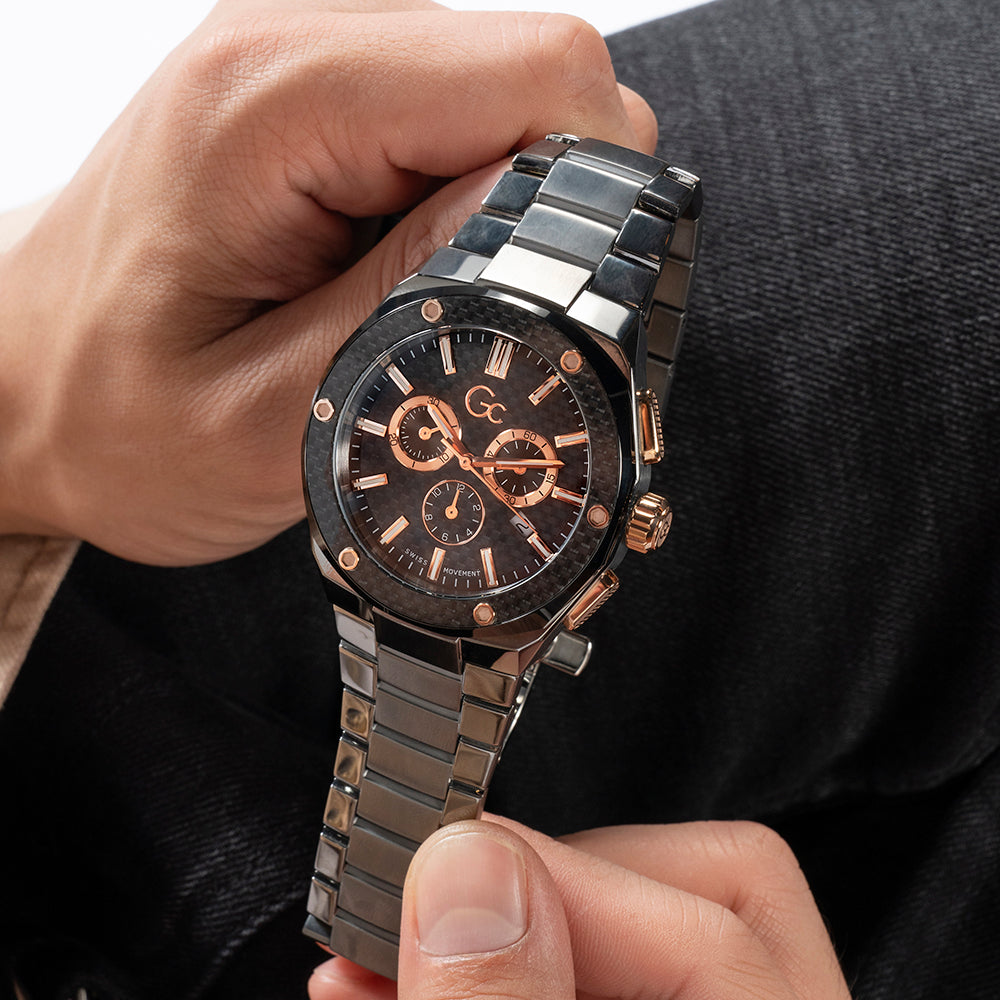 GUESS COLLECTION Z37002G2MF - MODERN MYSTIQUE MEN'S WATCH with Black Case and Grey Stainless Steel Band-i-Watch-4