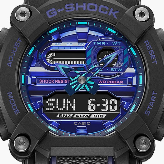 CASIO G-SHOCK GA-900VB-1ADR – mutige Abenteurer-Herrenuhr mit leuchtend blauem Zifferblatt und schwarzem Kunstharzarmband