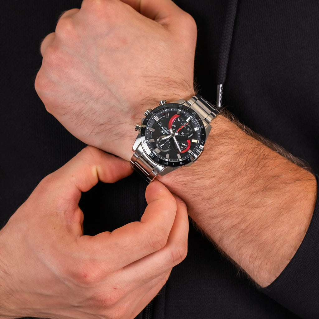 EDIFICE EFR-571DB-1A1VUDF - STYLISH STRENGTH: MEN'S SPORTY TIMEPIECE WITH BLACK DIAL & STAINLESS STEEL BAND-i-Watch-2