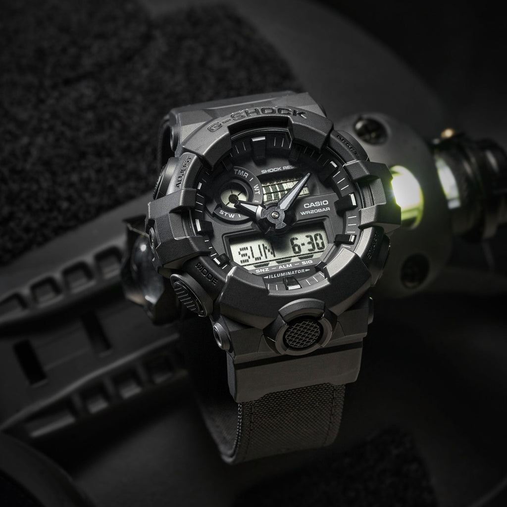 CASIO G-SHOCK GA-700BCE-1ADR - RUGGED ADVENTURER MEN'S TIMEPIECE WITH STYLE & FUNCTIONALITY-i-Watch-2