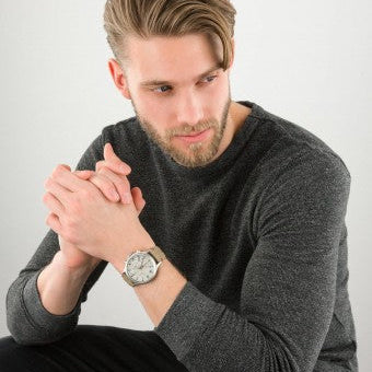 TIMEX Military Allied TW2R60500 – Herren-Chronographenuhr aus Messing mit hellbraunem Stoffarmband und INDIGLO-Nachtlicht