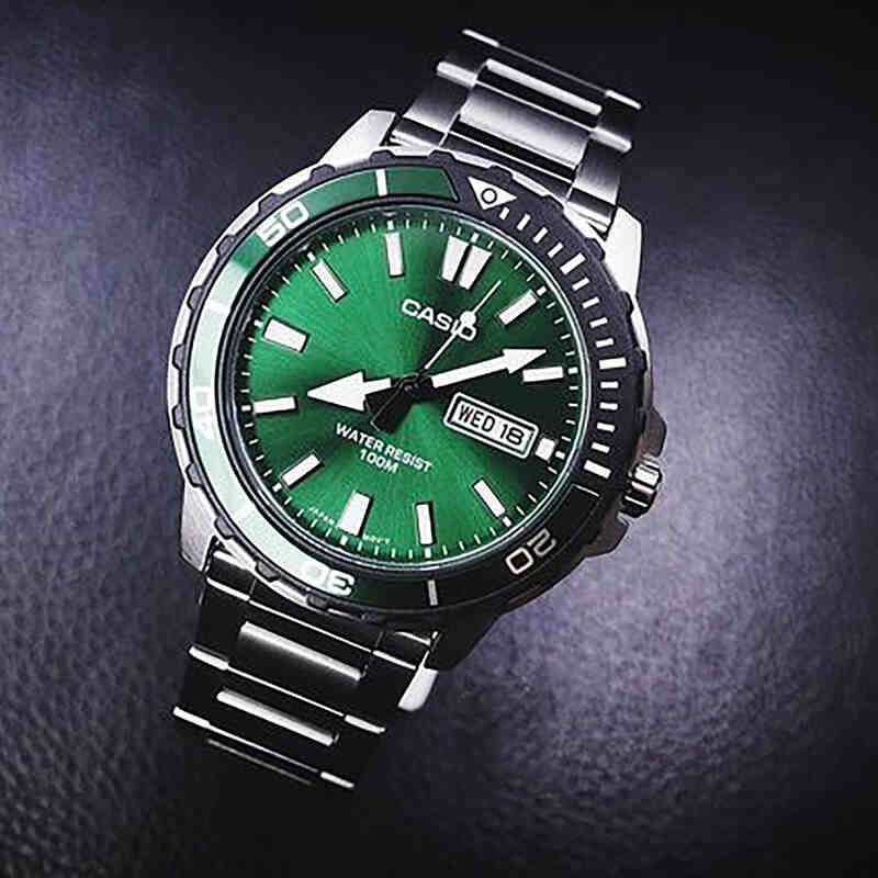 Casio Men's Silver Watch, Green Dial | Mtd-125d-3av by i-watch