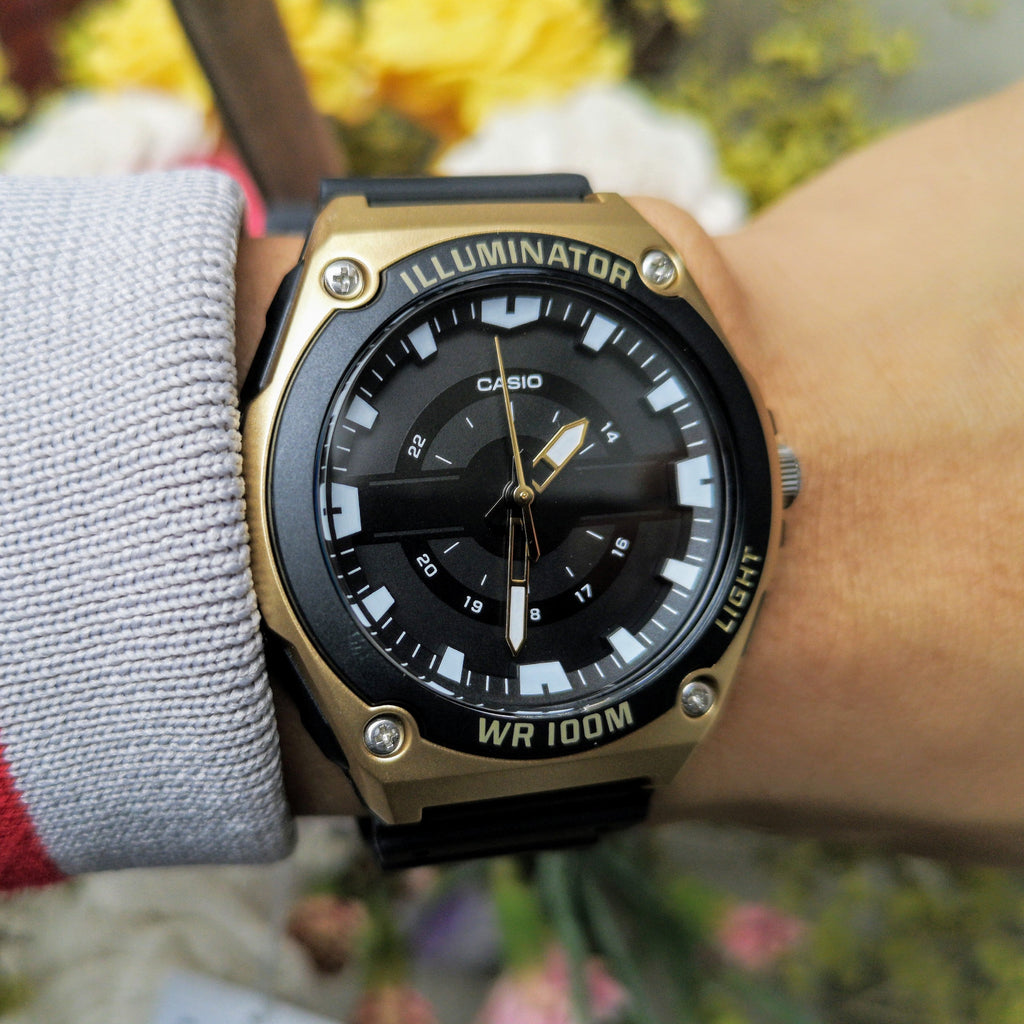 CASIO MWC-100H-9AVDF ADVENTURE-READY - SPORTY MEN'S WATCH WITH BLACK & YELLOW DESIGN-i-Watch-4