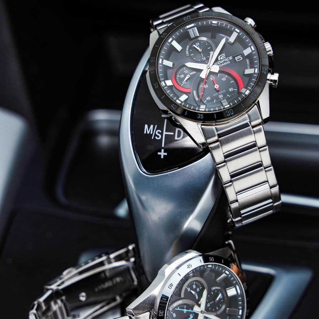 CASIO EDIFICE EFR-571D-1AVUDF - RUGGED ELEGANCE MEN'S SPORT WATCH with Stainless Steel and Black Dial-i-Watch-3