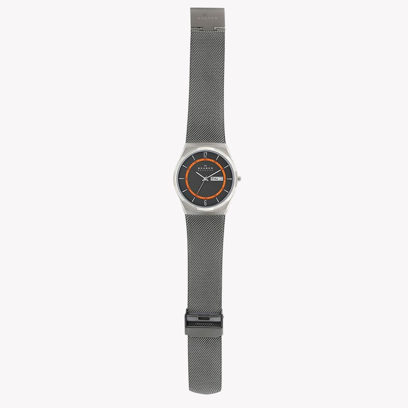 Q&Q Women's Silver Women's Watch, Black Dial | C193J204J