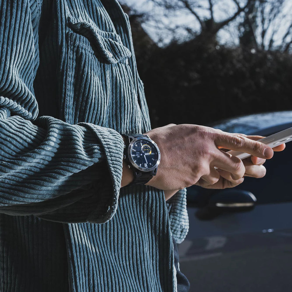 EDIFICE ECB-40DC-1AEF BLACK ELEGANCE - Men's Stylish & Durable Quartz Watch-i-Watch-6