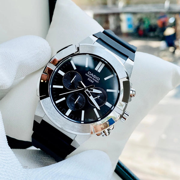 Casio Mtp-E500-1avdf Adventure-Ready - Stylish Men's Analog Watch With Chronograph by i-watch