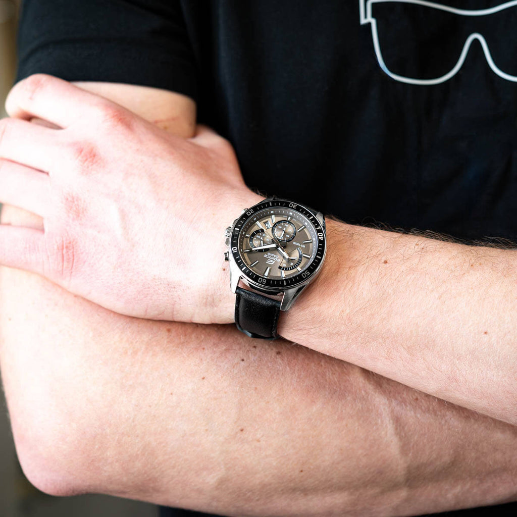 EDIFICE EFR-552L-5AVUEF - COMMANDING STYLE & PRECISION FOR MODERN MEN's WATCH-i-Watch-4