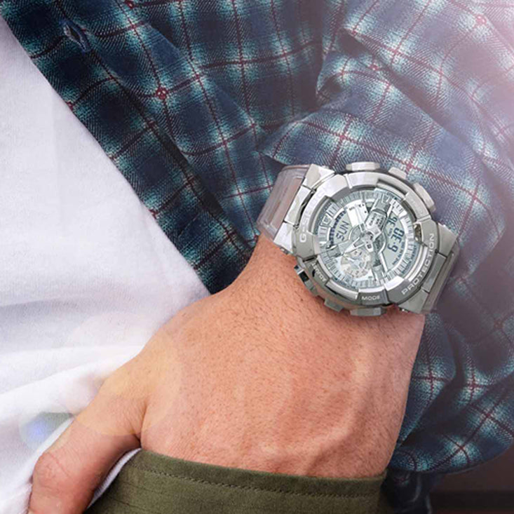 CASIO G-SHOCK GM-110SCM-1ADR - TOUGH SPORT STYLE MEN'S WATCH WITH SILVER DIAL & RESILIENT RESIN BAND