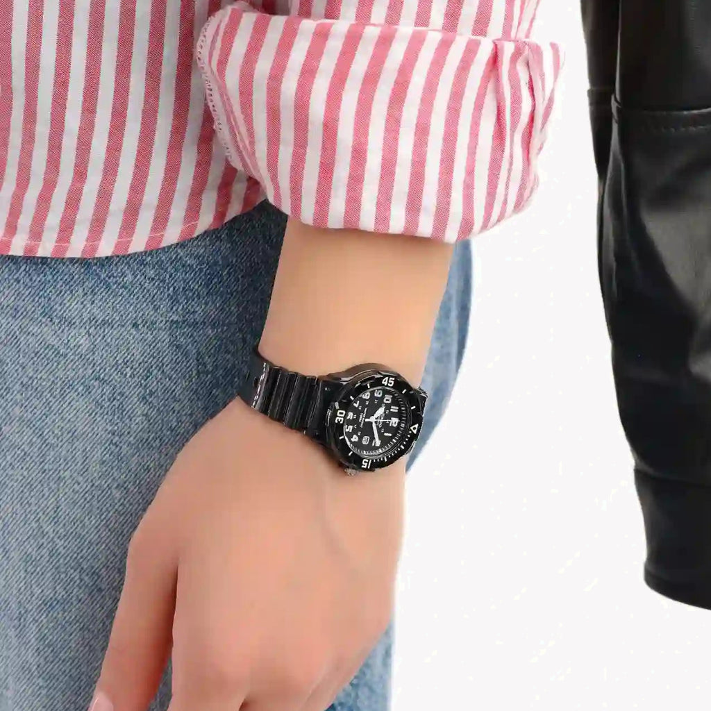 CASIO LRW-200H-1BVDF TIMELESS CHIC - ELEGANT WATER-RESISTANT WOMEN'S WATCH WITH FASHIONABLE FLAIR-i-Watch-5