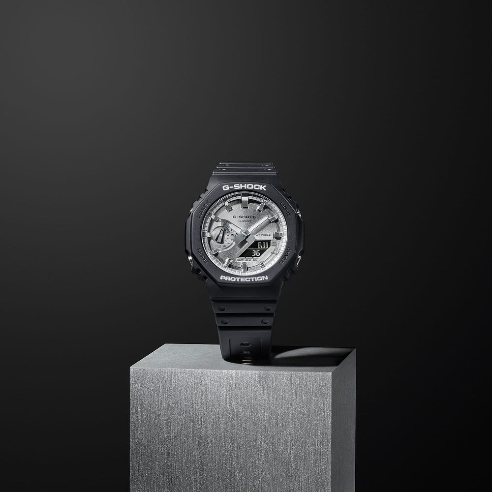 Casio G-Shock Ga-2100sb-1adr Oak - Durable Elegance Men's Watch In Black Resin by i-watch