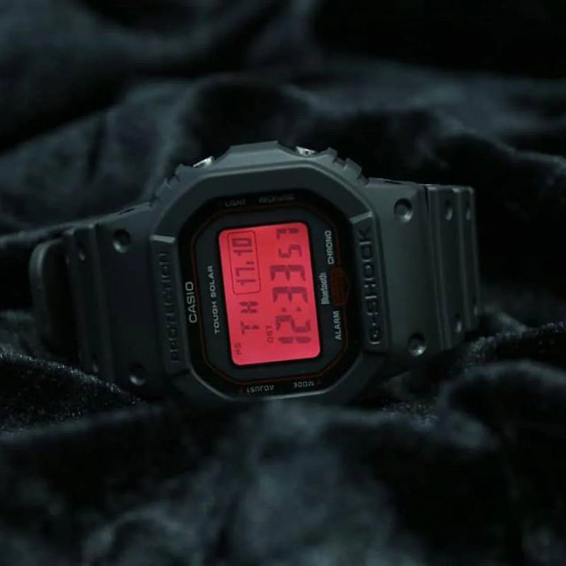 G-Shock Gw-B5600ar-1dr - Sporty Elegance Men's Timepiece With Bluetooth & Solar Power by i-watch